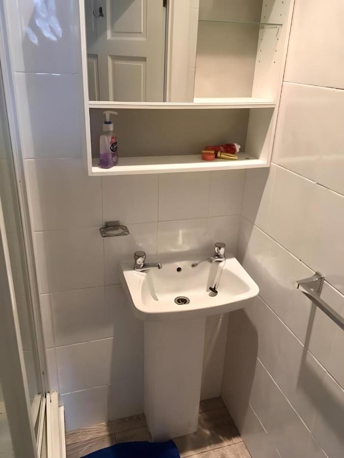אדינבורו Logie Green - Beautiful And Central One Bed Flat מראה חיצוני תמונה